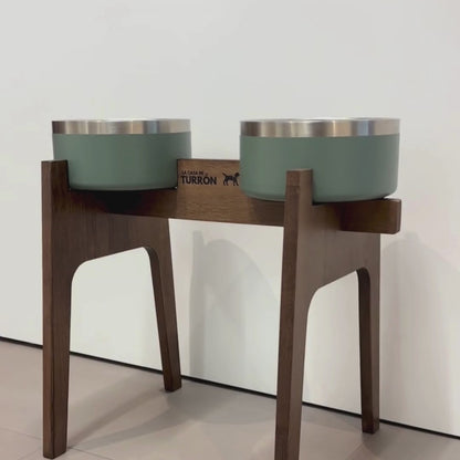 Nordic double elevated feeder